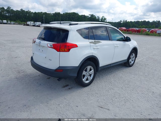 2014 Toyota Rav4 Xle მანქანა იყიდება აუქციონზე, vin: 2T3WFREV4EW075630, აუქციონის ნომერი: 45141250