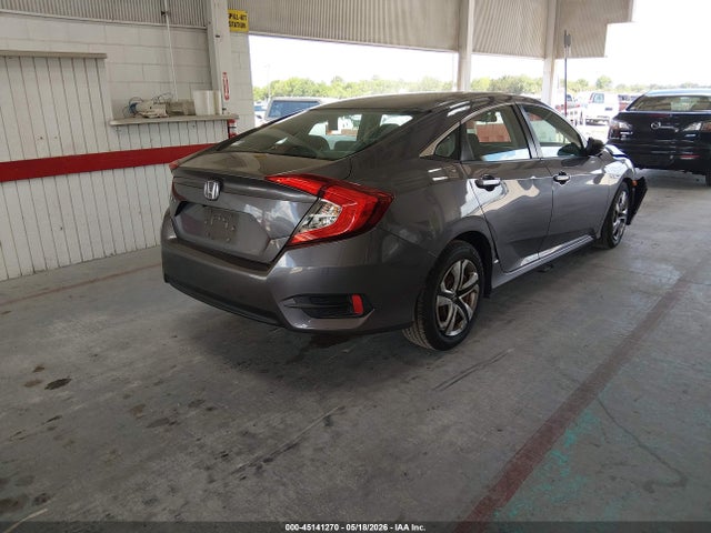 45141270 :رقم المزاد ، 2HGFC2F59JH598846 vin ، 2018 Honda Civic Lx مزاد بيع