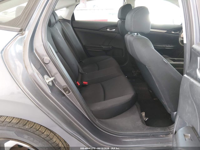 45141270 :رقم المزاد ، 2HGFC2F59JH598846 vin ، 2018 Honda Civic Lx مزاد بيع