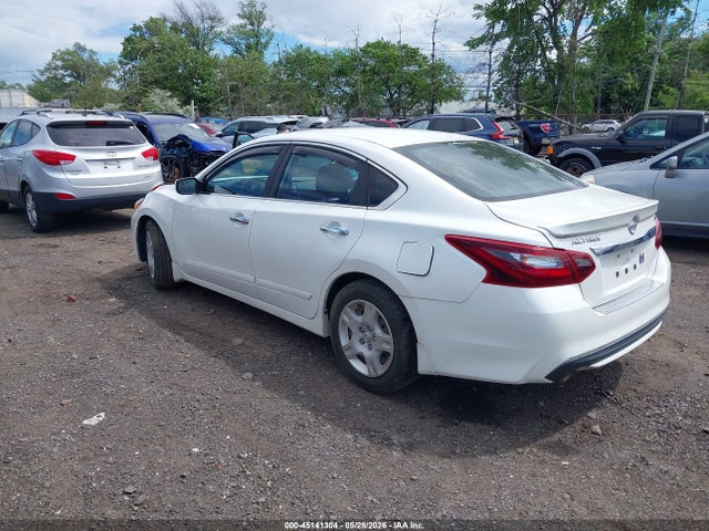 Aukcja sprzedaży 2017 Nissan Altima 2.5 Sr, vin: 1N4AL3APXHN355870, numer aukcji: 45141304