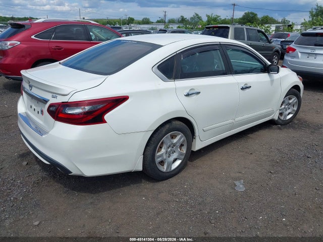 Aukcja sprzedaży 2017 Nissan Altima 2.5 Sr, vin: 1N4AL3APXHN355870, numer aukcji: 45141304