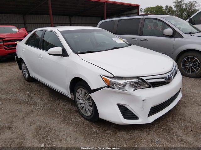 Toyota CAMRY LE 2014 4T4BF1FK4ER439080 Image 1