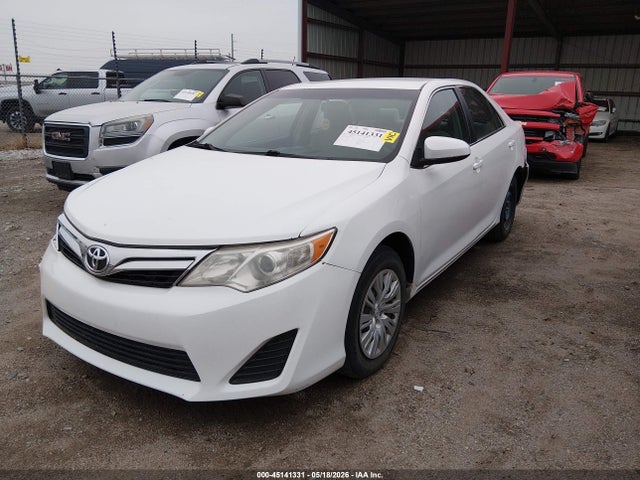 Toyota CAMRY LE 2014 4T4BF1FK4ER439080 Image 2