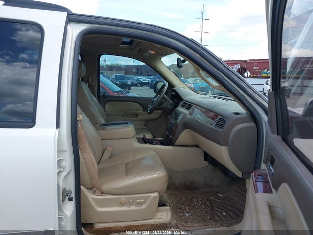 Продажа на аукционе авто 2010 Chevrolet Tahoe Ltz, vin: 1GNUKCE04AR175166, номер лота: 45141334