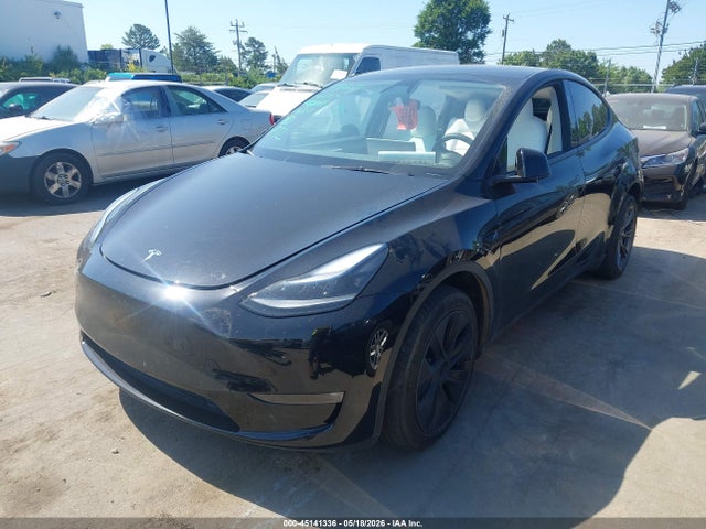 7SAYGAEE8RF150268 Tesla Model Y Long Range Dual Motor All-wheel Drive