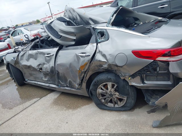 KIA Optima Lx 2017 5XXGT4L32HG149510 Image 13