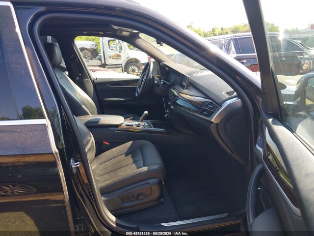 Продажа на аукционе авто 2017 Bmw X5 Xdrive35i, vin: 5UXKR0C32H0V75411, номер лота: 45141365