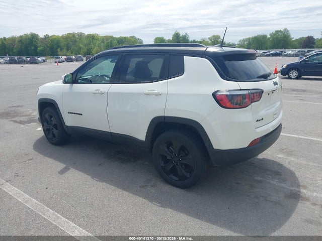 2018 Jeep Compass Altitude 4x4 მანქანა იყიდება აუქციონზე, vin: 3C4NJDBB9JT304005, აუქციონის ნომერი: 45141370