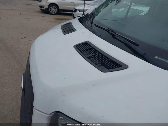 45141403 :رقم المزاد ، 1FTYE1YM0KKB28148 vin ، 2019 Ford Transit-150 مزاد بيع