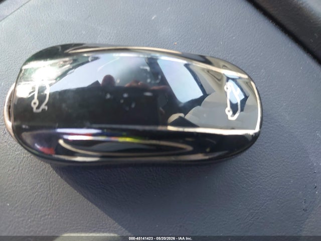 Tesla Model X 100d/75d/90d 2017 5YJXCBE2XHF068010 Image 11