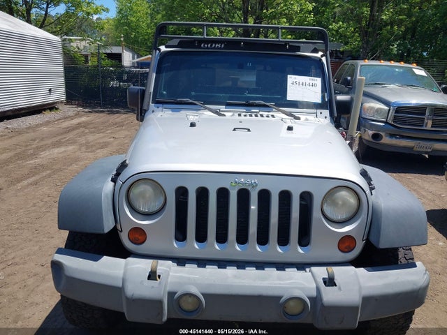 45141440 :رقم المزاد ، 1J4GA391X9L733266 vin ، 2009 Jeep Wrangler Unlimited X مزاد بيع