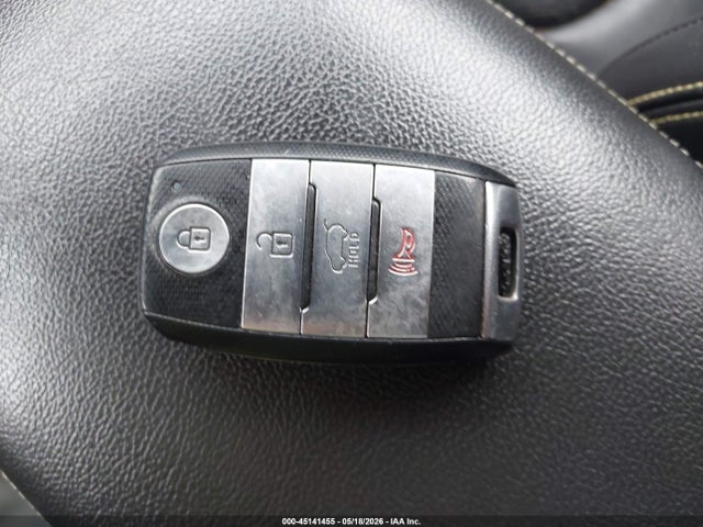 45141455 :رقم المزاد ، KNDJP3A58E7023519 vin ، 2014 Kia Soul + مزاد بيع