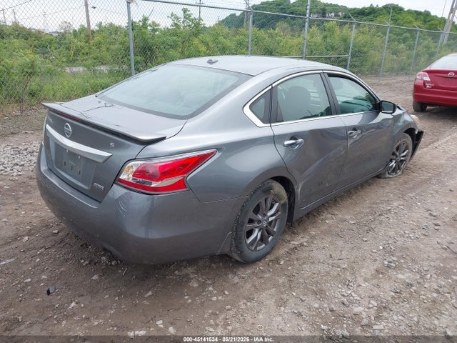 Продаж на аукціоні авто 2015 Nissan Altima 2.5 S, vin: 1N4AL3AP0FC475279, номер лоту: 45141534