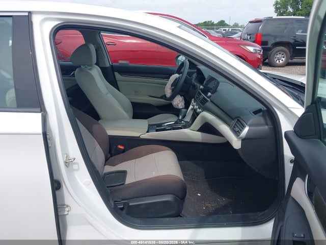 Продажа на аукционе авто 2018 Honda Accord Ex, vin: 1HGCV1F42JA213947, номер лота: 45141535