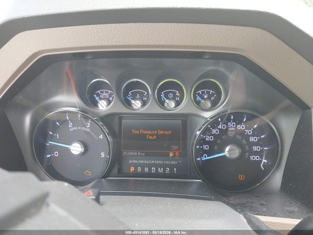 45141592 :رقم المزاد ، 1FT7W2AT2BEC67096 vin ، 2011 Ford F-250 Lariat مزاد بيع