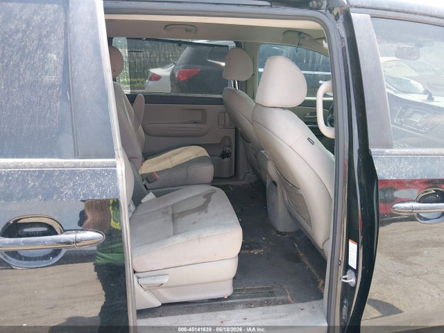 KIA SEDONA LX 2016 KNDMB5C1XG6160424 Image 8