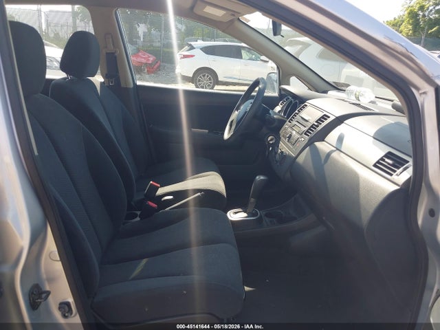 45141644 :رقم المزاد ، 3N1BC1CP7AL464991 vin ، 2010 Nissan Versa 1.8s مزاد بيع