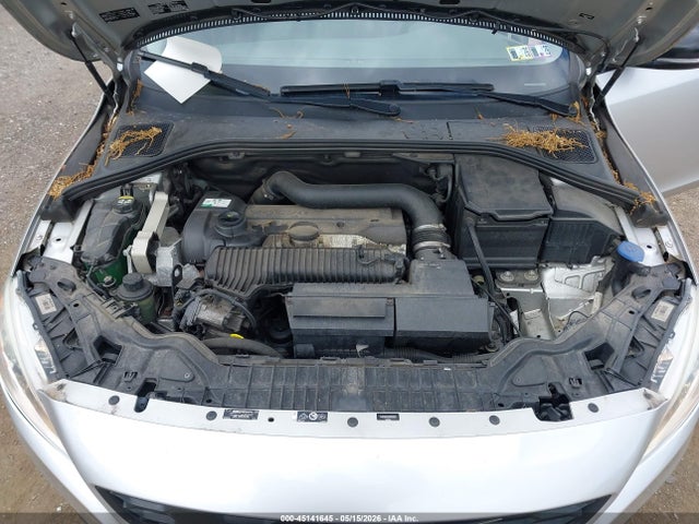 YV4612HK9G1009029 Volvo V60 Cross Country T5