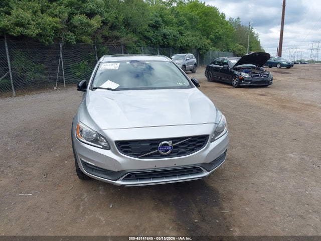 YV4612HK9G1009029 Volvo V60 Cross Country T5
