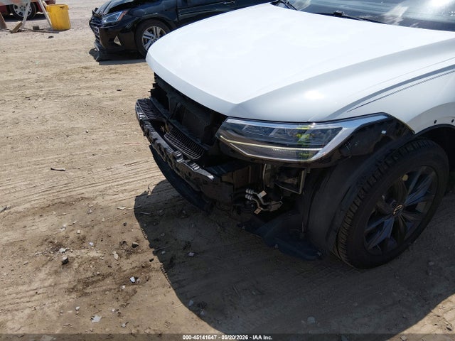 Продажа на аукционе авто 2022 Volkswagen Tiguan 2.0t Se, vin: 3VV2B7AX9NM044141, номер лота: 45141647