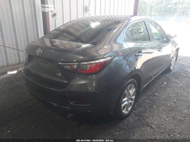 45141664 :رقم المزاد ، 3MYDLBYV6HY153392 vin ، 2017 Toyota Yaris Ia مزاد بيع