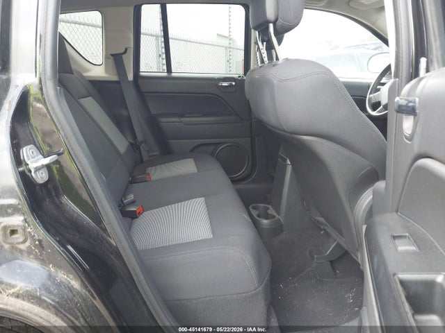 2010 Jeep Compass Sport მანქანა იყიდება აუქციონზე, vin: 1J4NF1FB9AD653952, აუქციონის ნომერი: 45141679