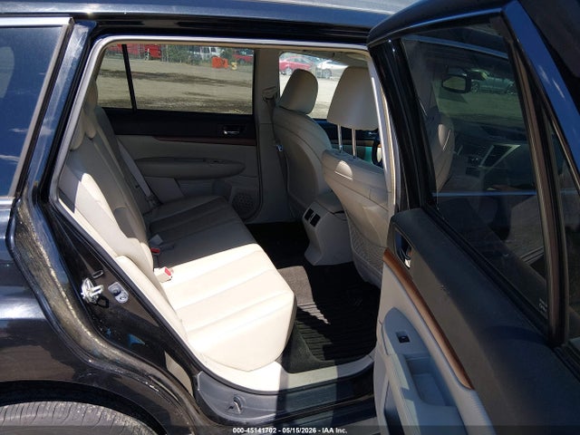 45141702 :رقم المزاد ، 4S4BRBKC7D3213299 vin ، 2013 Subaru Outback 2.5i Limited مزاد بيع