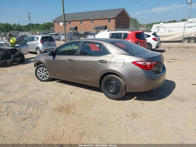 45141731 :رقم المزاد ، 2T1BURHE5HC909080 vin ، 2017 Toyota Corolla Le مزاد بيع