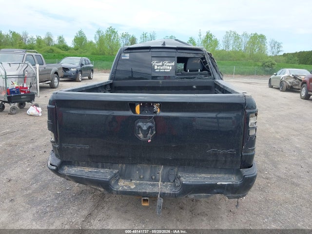 45141737 :رقم المزاد ، 1C6SRFFT3KN900052 vin ، 2019 Ram 1500 مزاد بيع