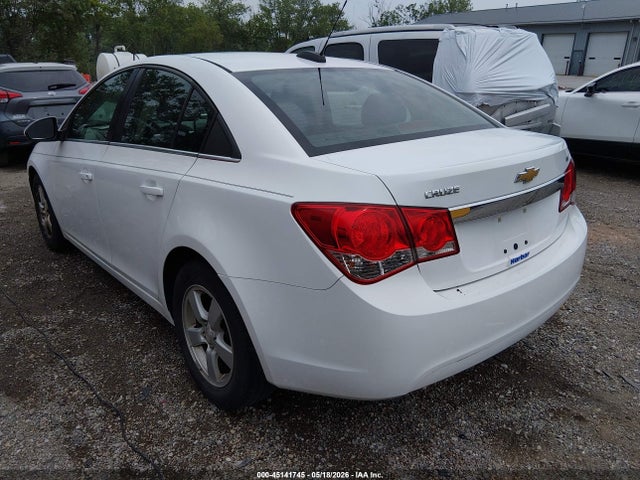 45141745 :رقم المزاد ، 1G1PC5SB8F7108568 vin ، 2015 Chevrolet Cruze 1lt Auto مزاد بيع