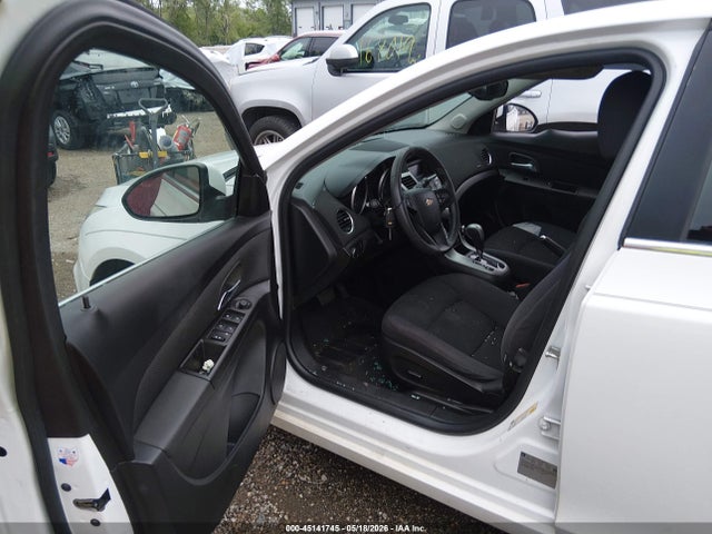 45141745 :رقم المزاد ، 1G1PC5SB8F7108568 vin ، 2015 Chevrolet Cruze 1lt Auto مزاد بيع