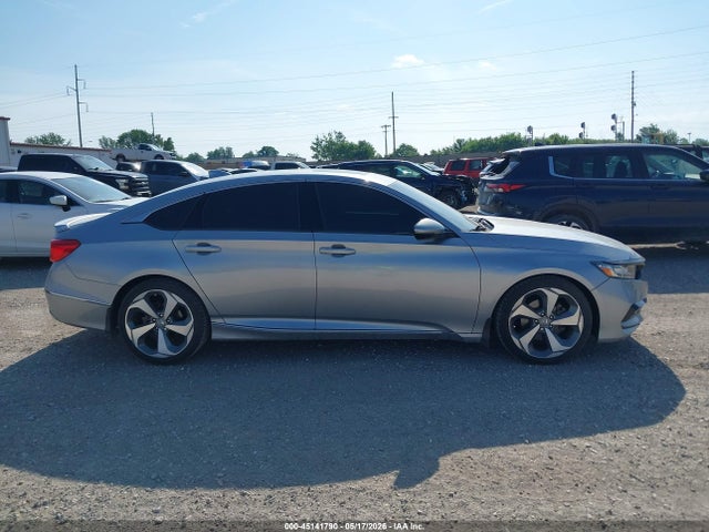 1HGCV1F92JA217654 Honda Accord Touring