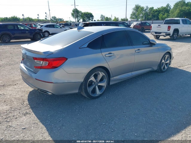 1HGCV1F92JA217654 Honda Accord Touring