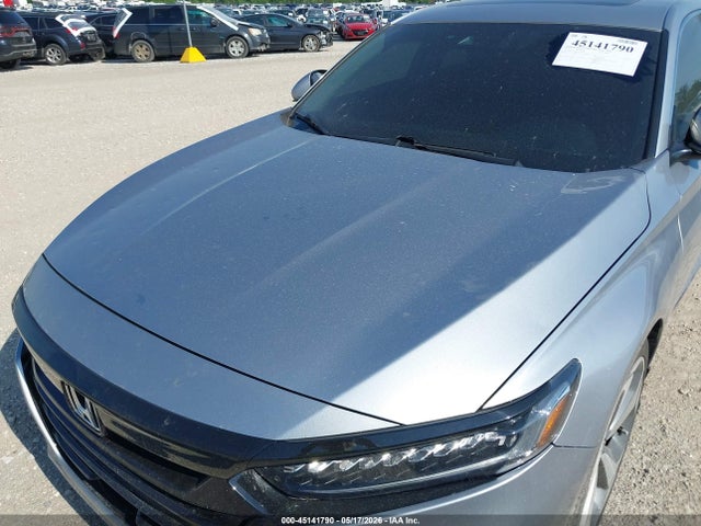1HGCV1F92JA217654 Honda Accord Touring