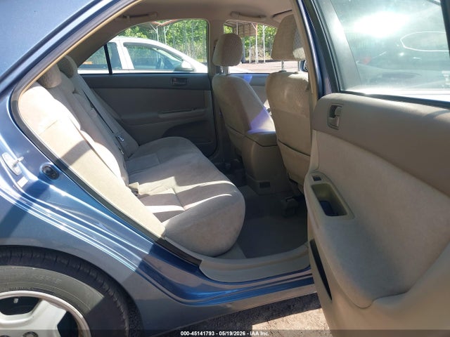 45141793 :رقم المزاد ، 4T1BF32K13U550873 vin ، 2003 Toyota Camry Le V6 مزاد بيع