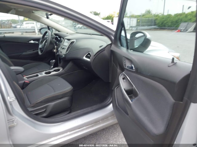 Продажа на аукционе авто 2018 Chevrolet Cruze Ls Auto, vin: 1G1BC5SM5J7116910, номер лота: 45141835