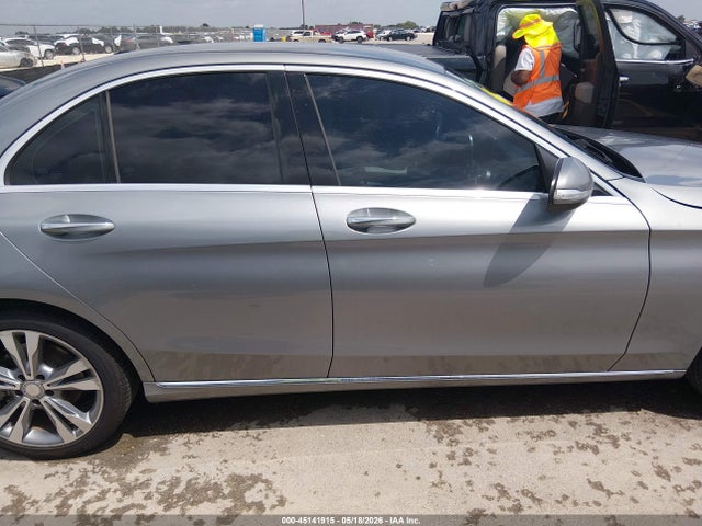 Продаж на аукціоні авто 2015 Mercedes-benz C 300 Luxury, vin: 55SWF4JB6FU078355, номер лоту: 45141915