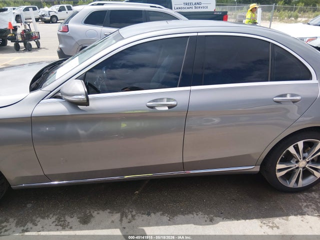 Продаж на аукціоні авто 2015 Mercedes-benz C 300 Luxury, vin: 55SWF4JB6FU078355, номер лоту: 45141915