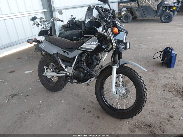 Yamaha Tw200 C 2022 JYA3AWE03NA175832 main image