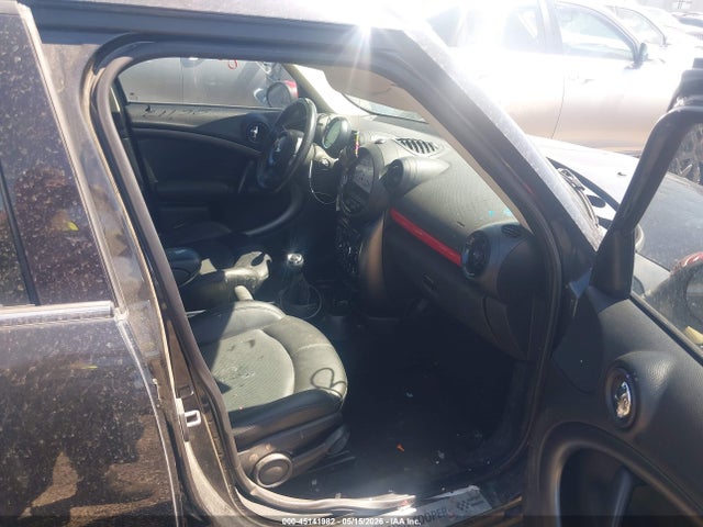 45141982 :رقم المزاد ، WMWZC5C5XCWM13464 vin ، 2012 Mini Cooper S Countryman مزاد بيع