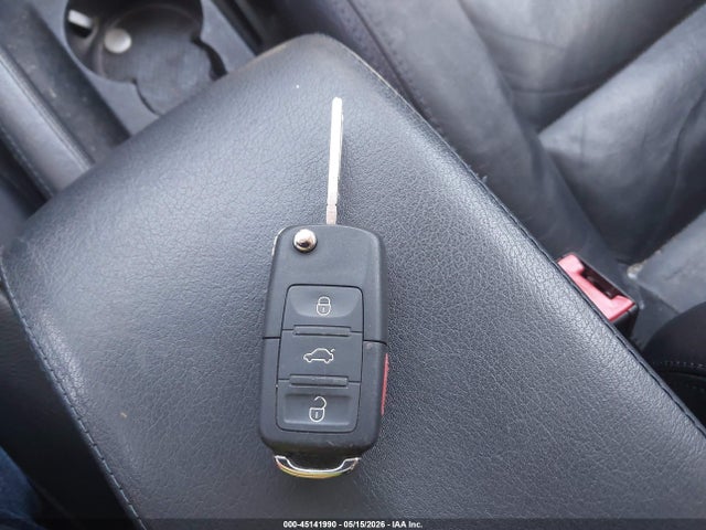 Aukcja sprzedaży 2003 Volkswagen Passat Glx, vin: WVWRH63B83P100679, numer aukcji: 45141990
