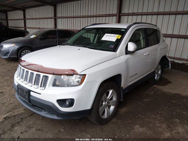 Jeep Compass Latitude 2014 1C4NJDEB4ED646050 Image 2