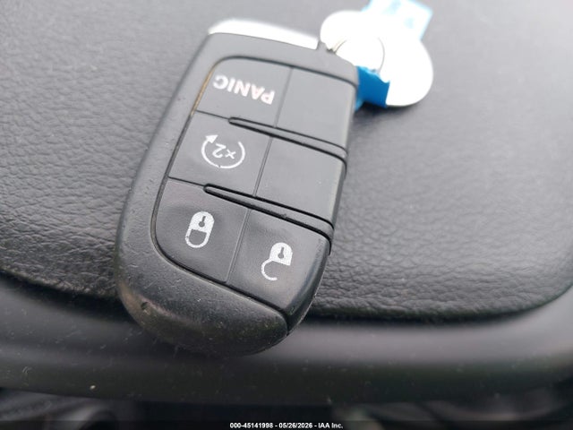 Aukcja sprzedaży 2017 Jeep Renegade Latitude 4x4, vin: ZACCJBBB4HPE89805, numer aukcji: 45141998