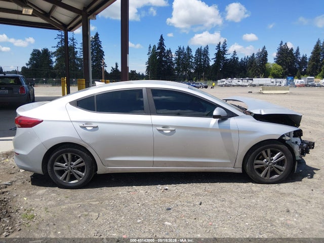 Hyundai ELANTRA SEL 2018 5NPD84LF5JH317746 Image 13