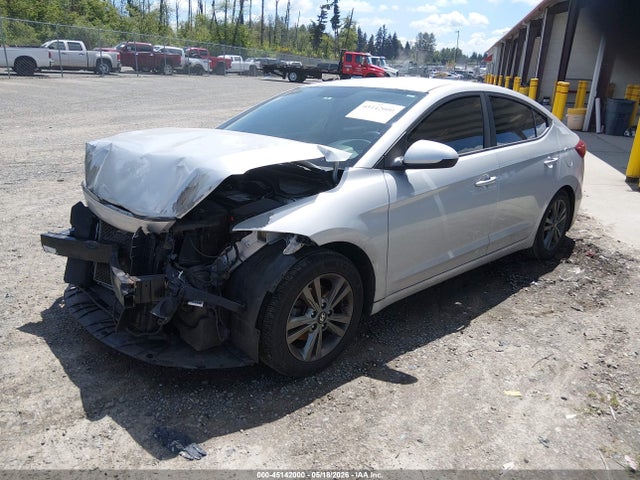 Hyundai ELANTRA SEL 2018 5NPD84LF5JH317746 Image 2