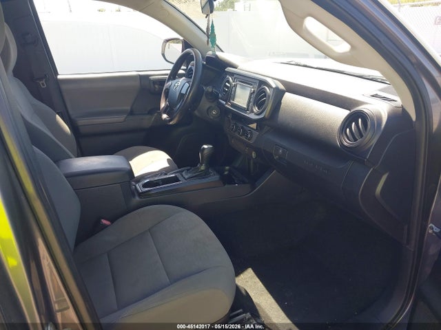 Продажа на аукционе авто 2017 Toyota Tacoma Sr, vin: 5TFRX5GN2HX083032, номер лота: 45142017