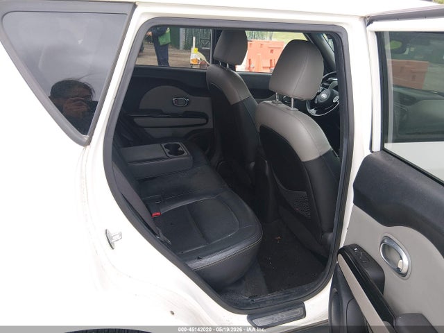 45142020 :رقم المزاد ، KNDJP3A50E7082144 vin ، 2014 Kia Soul + مزاد بيع