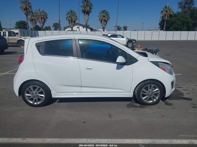 KL8CL6S05GC570193 Chevrolet Spark Ev 2lt