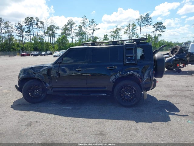 SALE27RU2N2069629 Land Rover Defender 110 X-dynamic Se