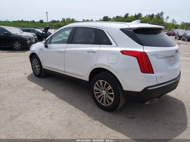45142054 :رقم المزاد ، 1GYKNDRS2HZ138405 vin ، 2017 Cadillac Xt5 Luxury مزاد بيع